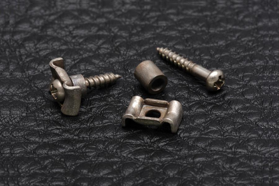 String guide for guitar - vintage wave style - aged nickel