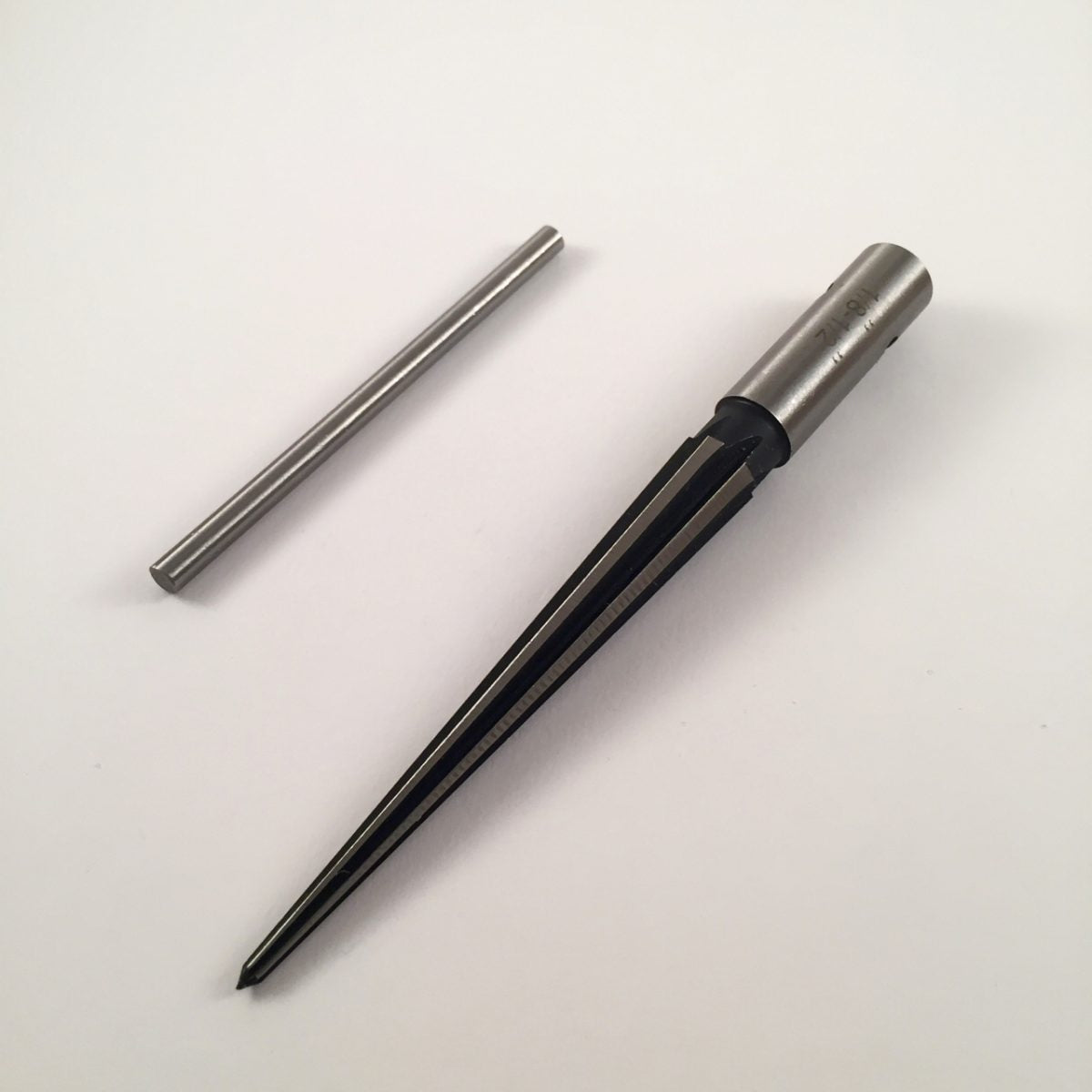 1/8 - 1/2 T-Handled Tapered Reamer