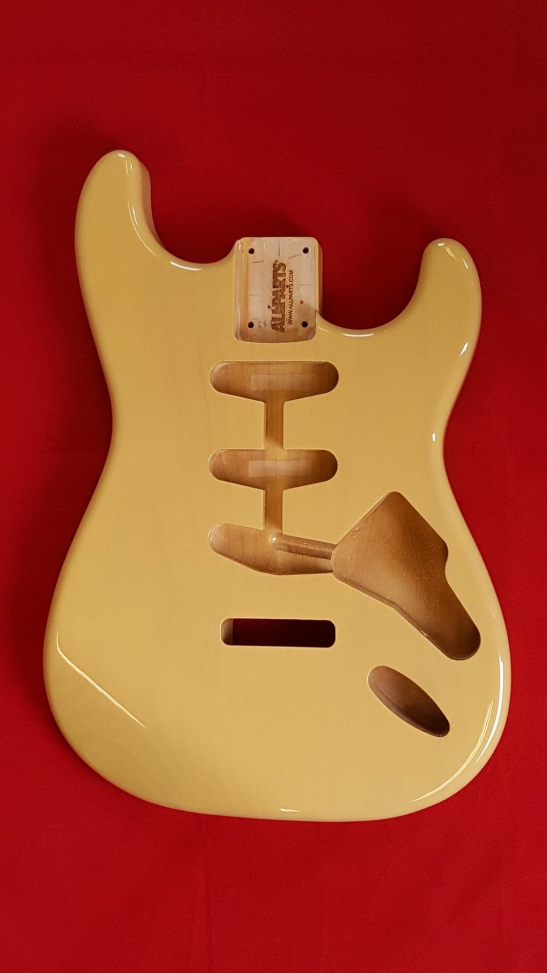 Guitar body - replacement body for Strat - finished - see through blonde
